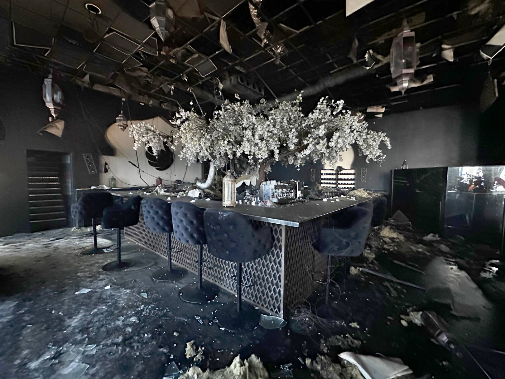 Brand_verwoestte_Afhaanse_restaurant_Helai_Rotterdam_KvdL_KeijzervanderLugt